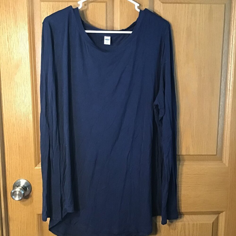 Old Navy T Shirt